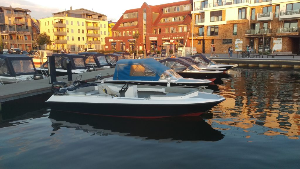 Fahrschulboot